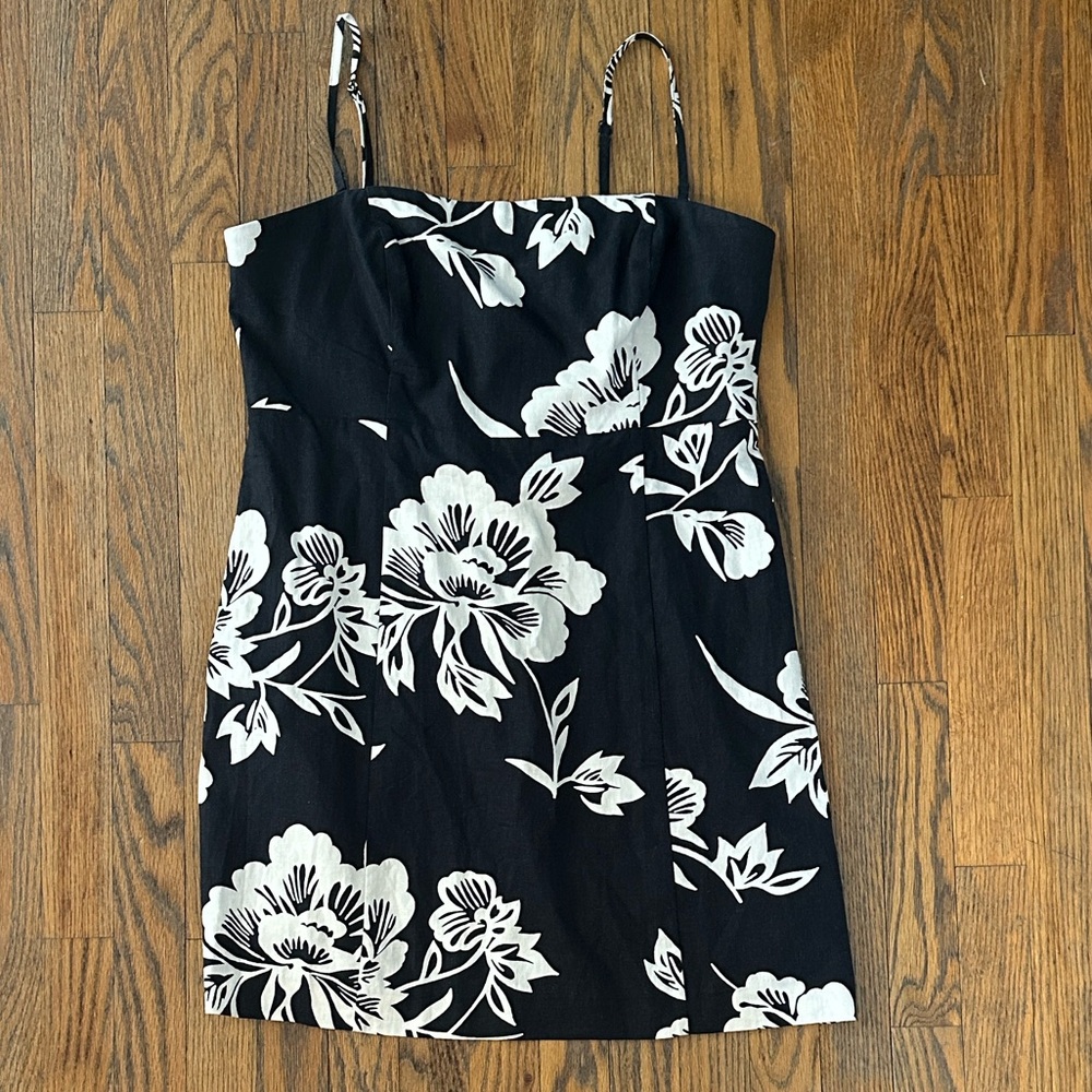 Floral Spaghetti Strap Linen blend dress